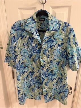 Edwards Men's Blue Tropical Leaf Print Casual Button-Down Shirt